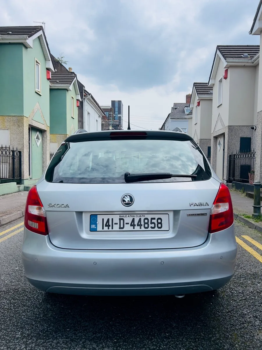 SKODA FABIA 2014 NEW NCT and TAX, HIGH SPEC. - Image 4