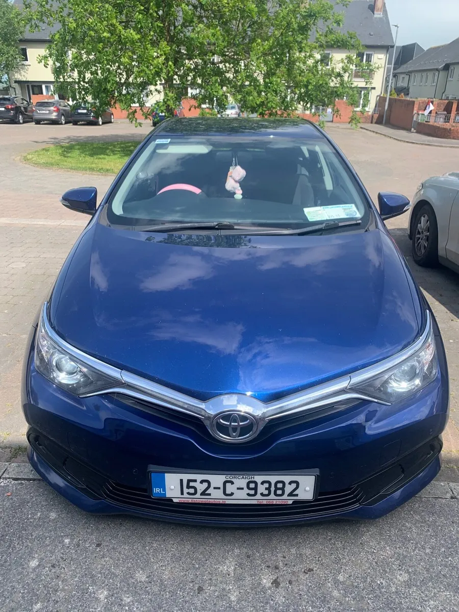 Toyota Auris 2015 - Image 1