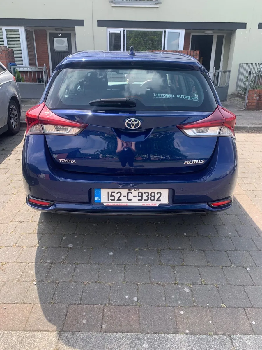 Toyota Auris 2015 - Image 4