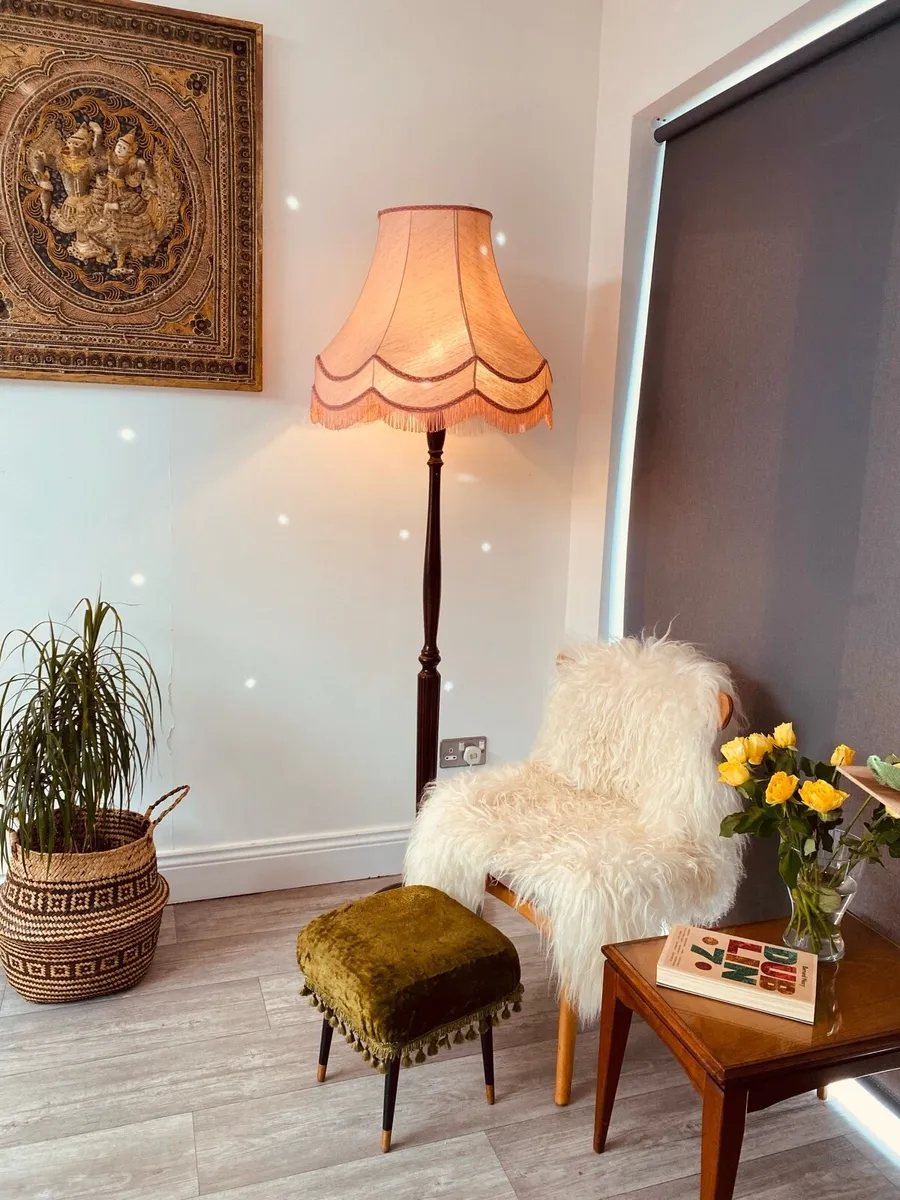 Vintage Tall Floor Lamp - Image 4