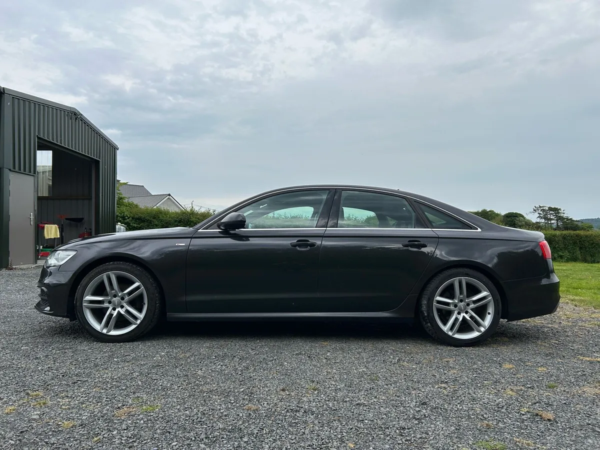 Audi A6 S Line Manual - Image 2