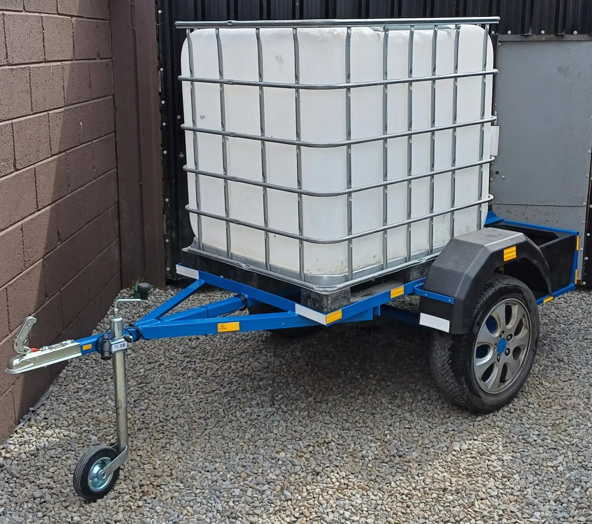 New 1000l water tank trailer - Image 3