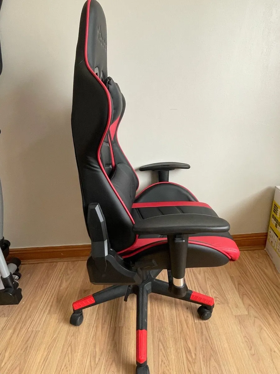 XRocker gaming chair - Image 2