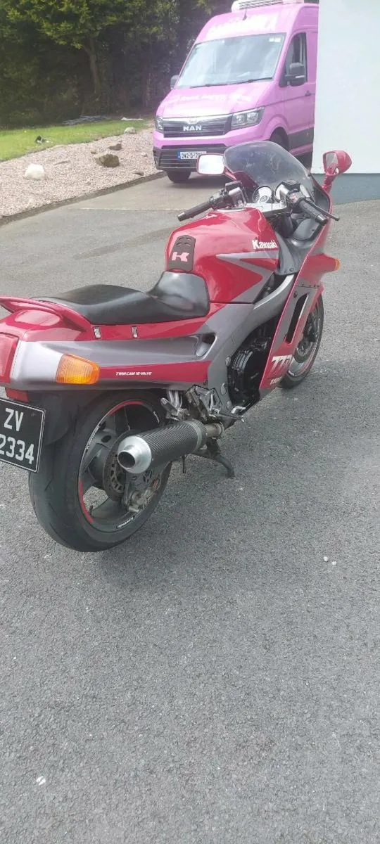 Motorcycle - Image 4