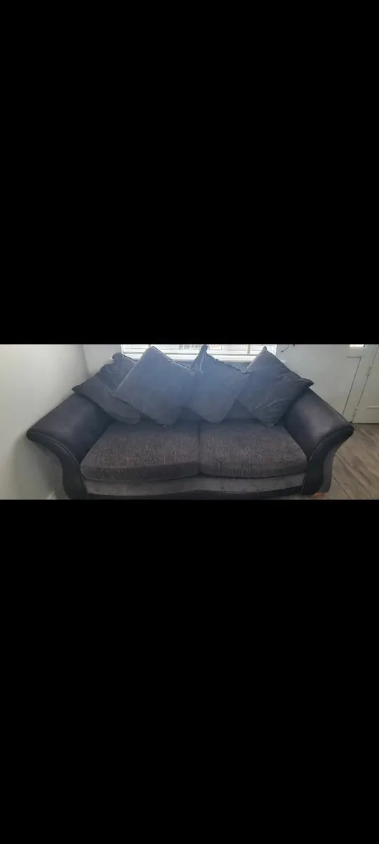 Two grey sofas - Image 2