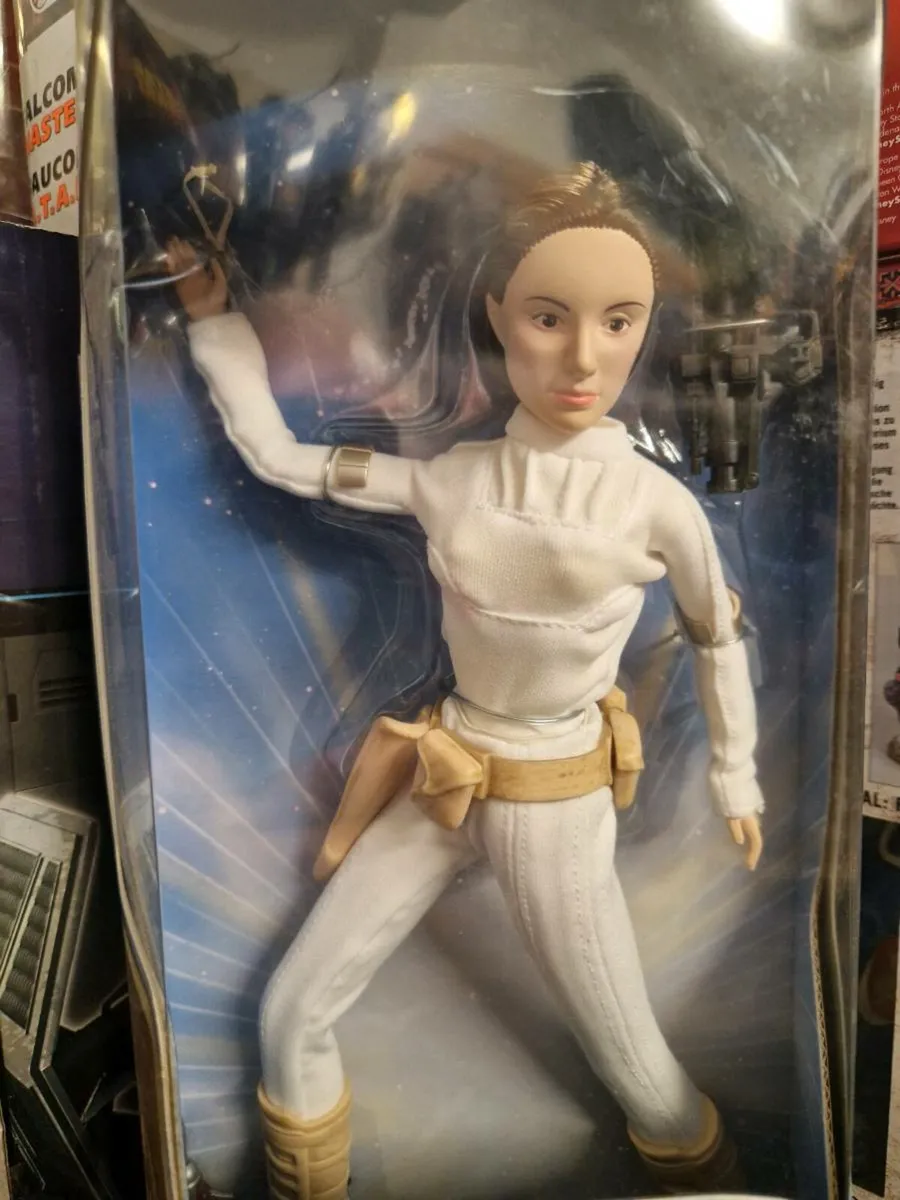 Star Wars Attack of the Clones Padme Amidila 12" - Image 2