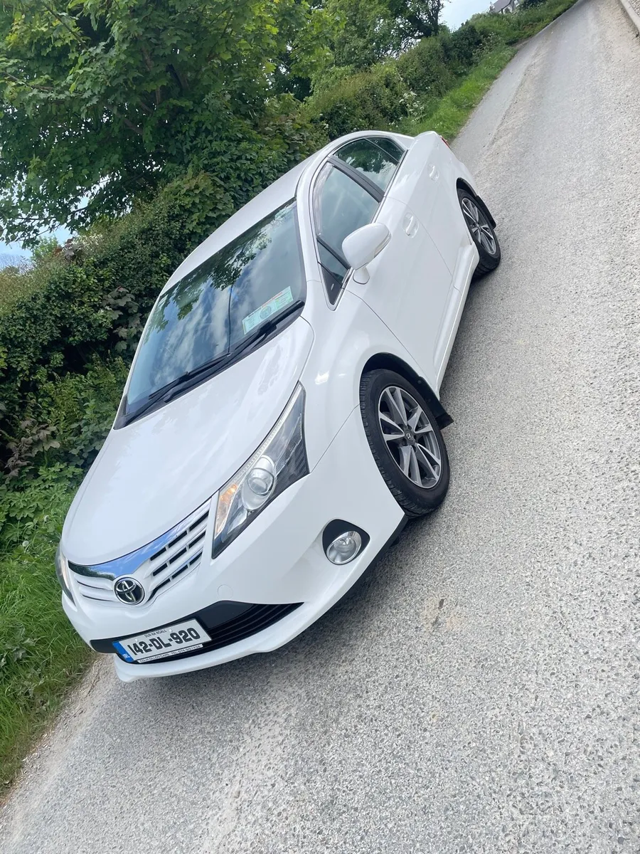 2014 Toyota Avensis 2.0D icon - Image 2