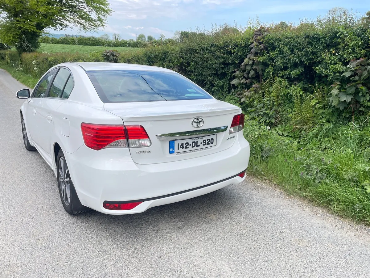 2014 Toyota Avensis 2.0D icon - Image 3
