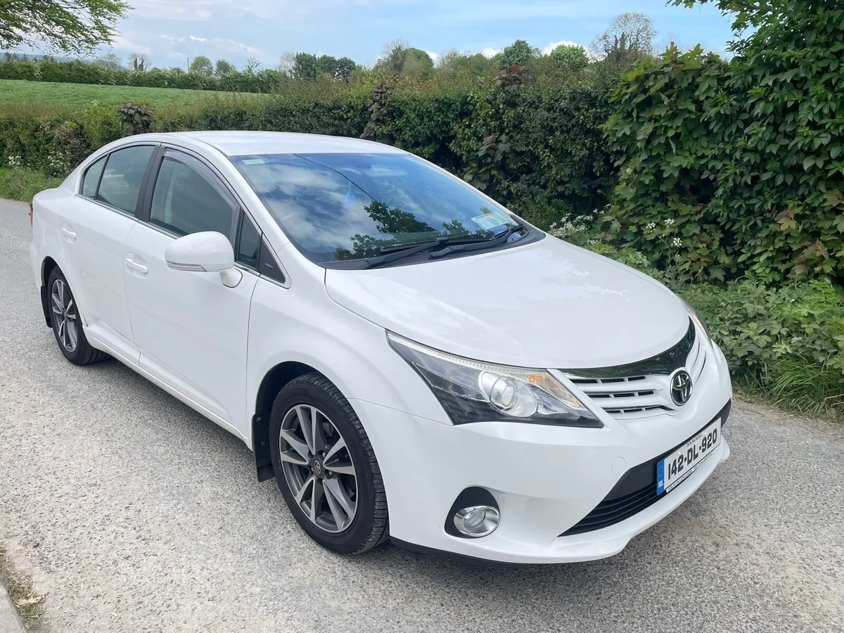 2014 Toyota Avensis 2.0D icon - Image 1
