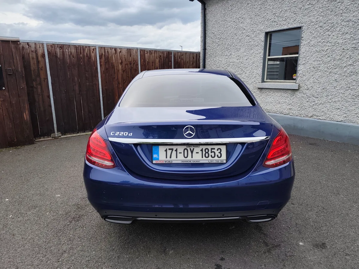 Mercedes-Benz C220D auto low km 2017 - Image 3