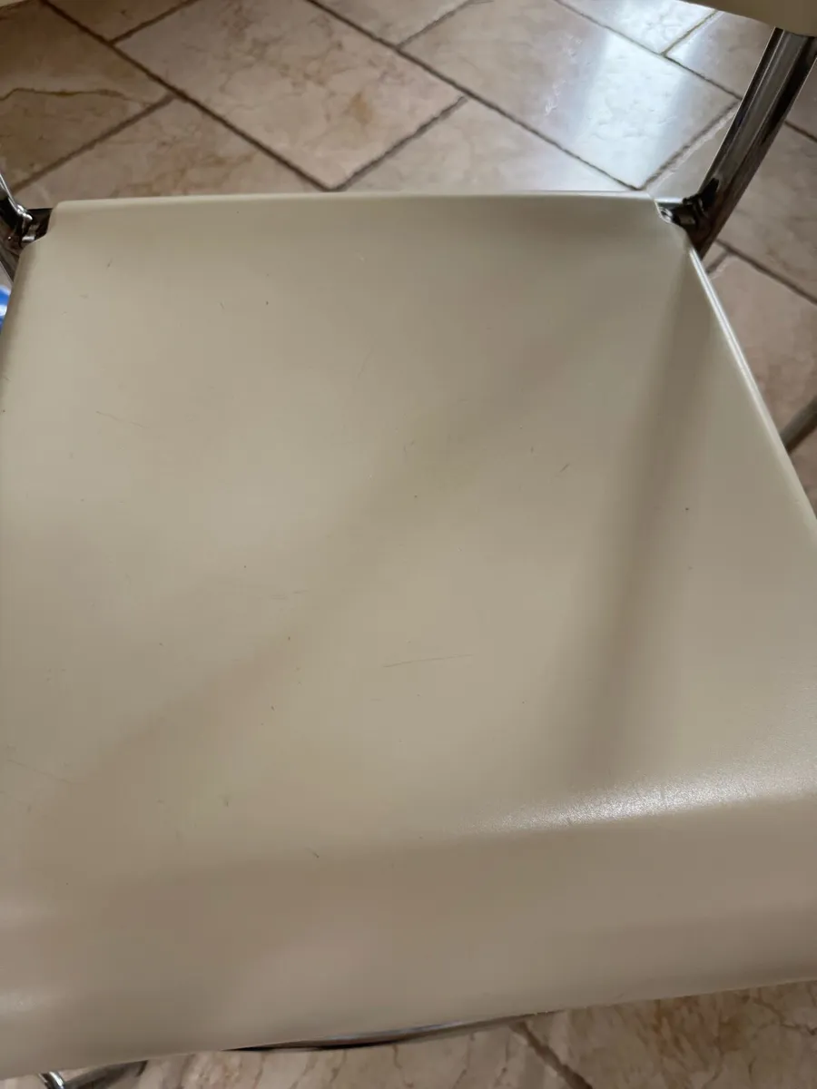 Kitchen stools - Image 4