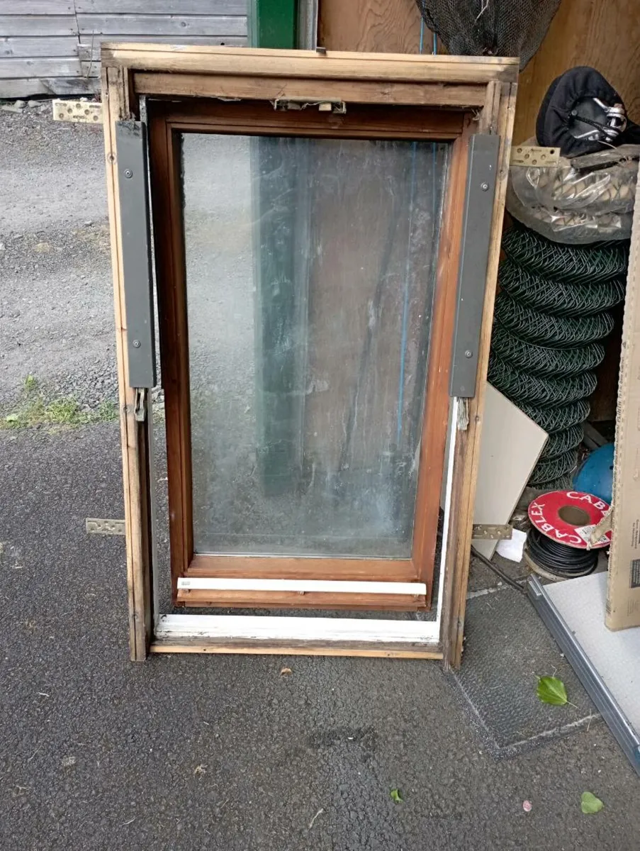 Velux window x 2 - Image 3
