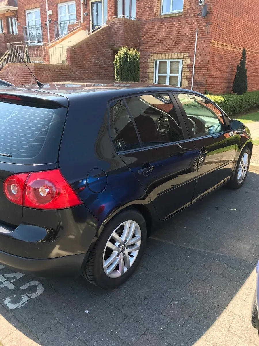 Volkswagen Golf 2007 1.4 petrol,manual - Image 3