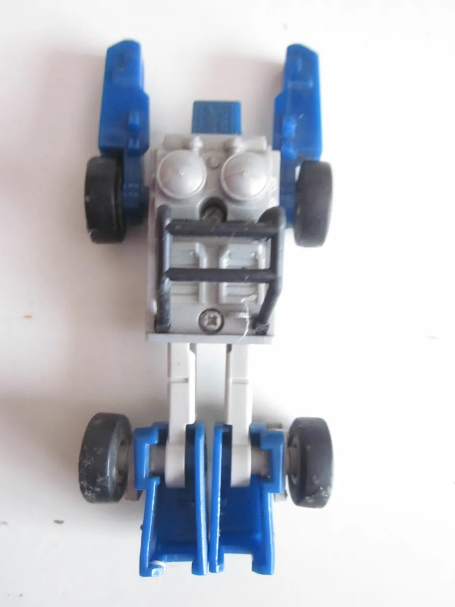 Vintage Hasbro Takara Transformer G1 Beachcomer 19 - Image 2