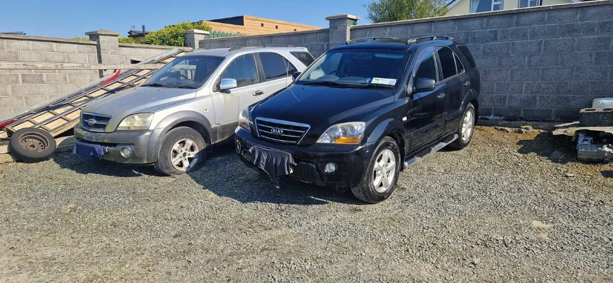Kia Sorento 2007 - Image 2