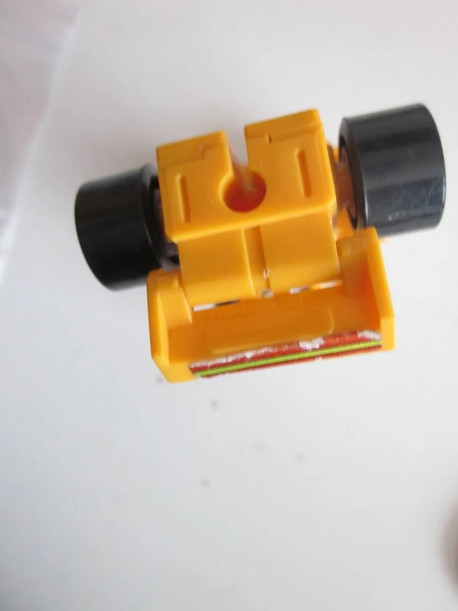 ToyTransformers G1 Decepticon Stunticon DragStrip - Image 3