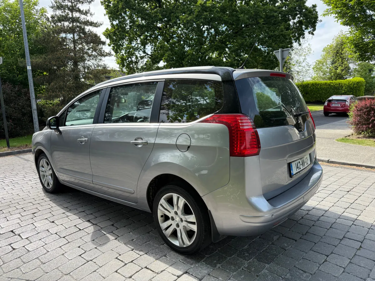 Peugeot 5008 2014 - Image 4
