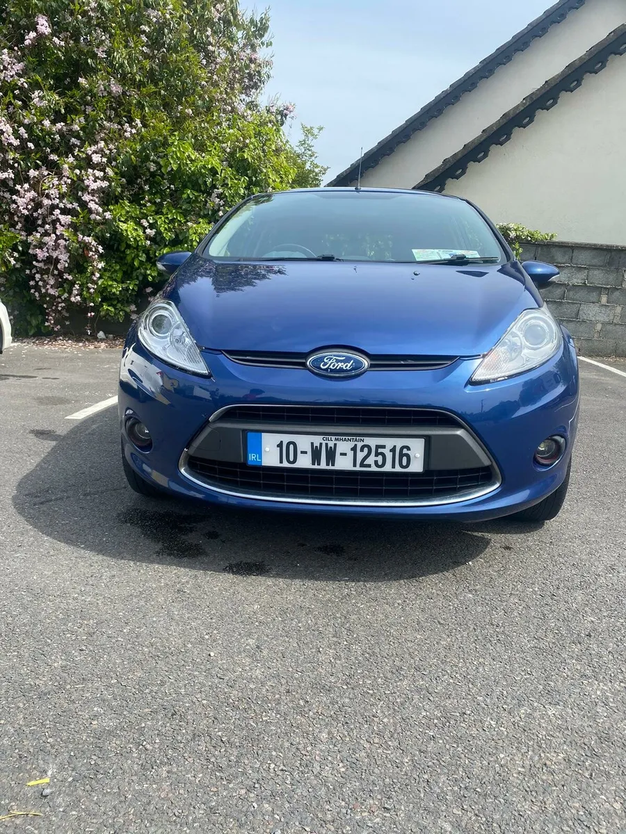 Ford fiesta (NEW NCT, LOW MILES) - Image 2