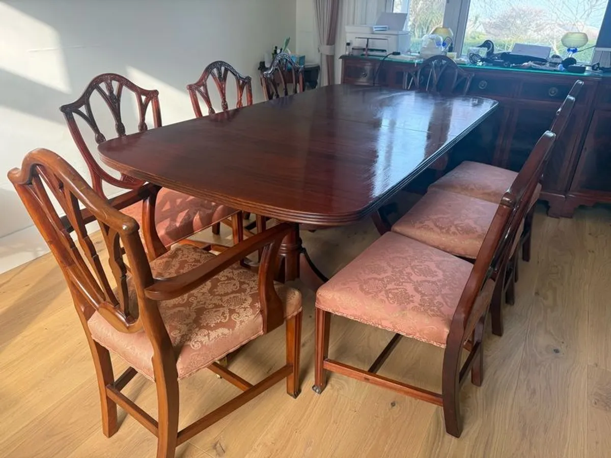 dining table - Image 3
