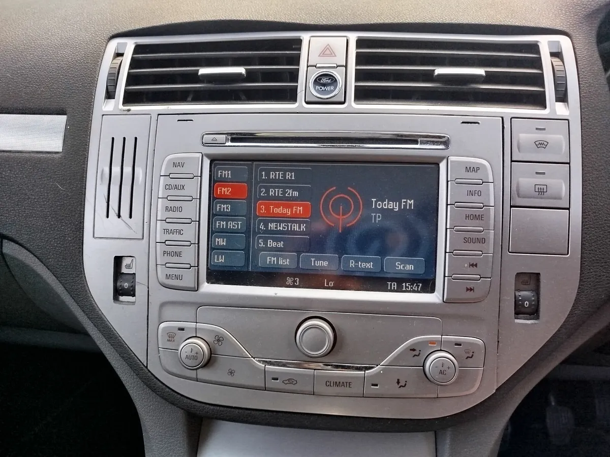 Ford Kuga 2010 - Image 2
