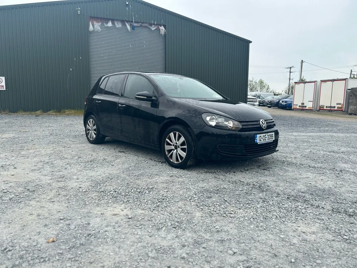 2012 Volkswagen golf 2.0 diesel - Image 1