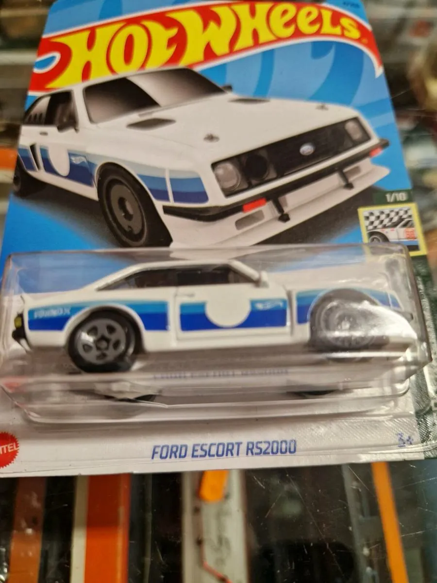 Corgi Hotwheels Ford Escort - Image 2