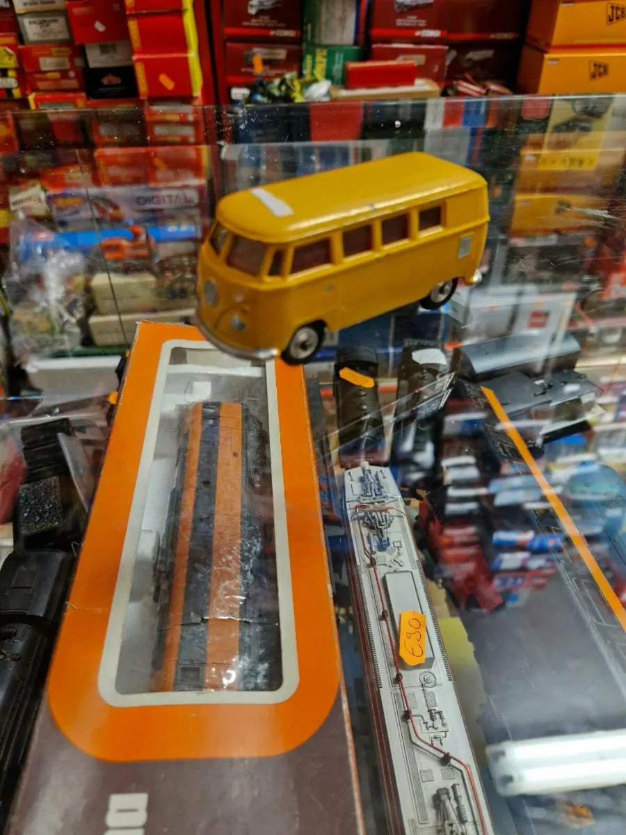 Corgi VW Van - Image 1