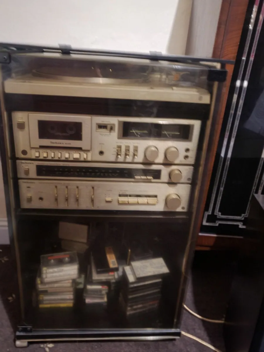 Radio tape and record with glass door and speakers - Image 1