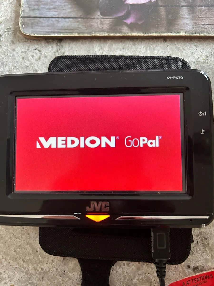 JVC MEDION EUROPE & USA car sat nav - Image 3
