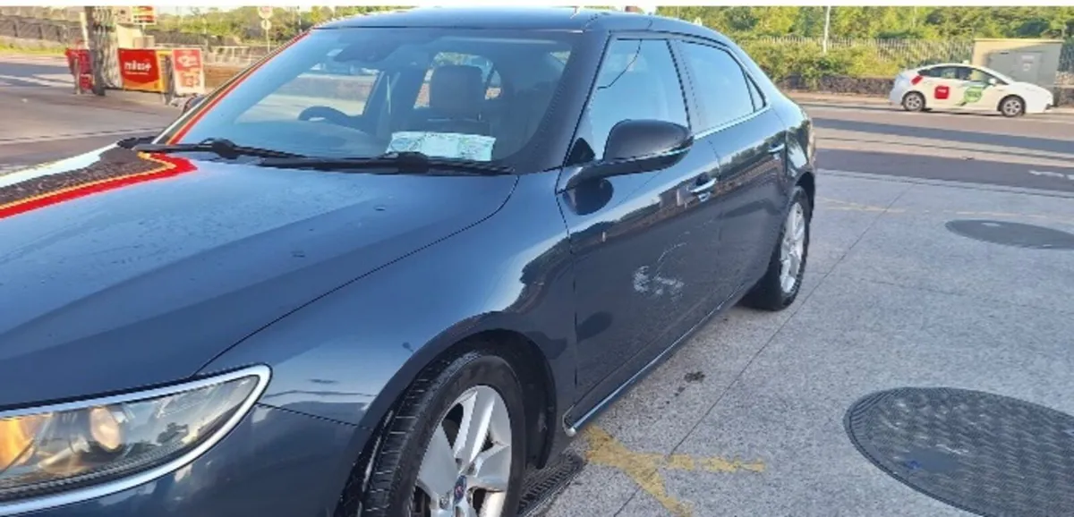Saab 9-5 2011 - Image 4
