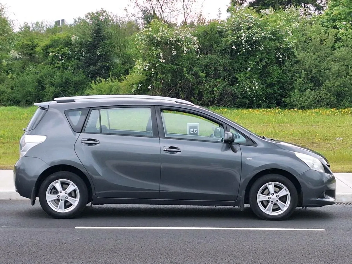 TOYOTA VERSO • NEW NCT • - Image 2