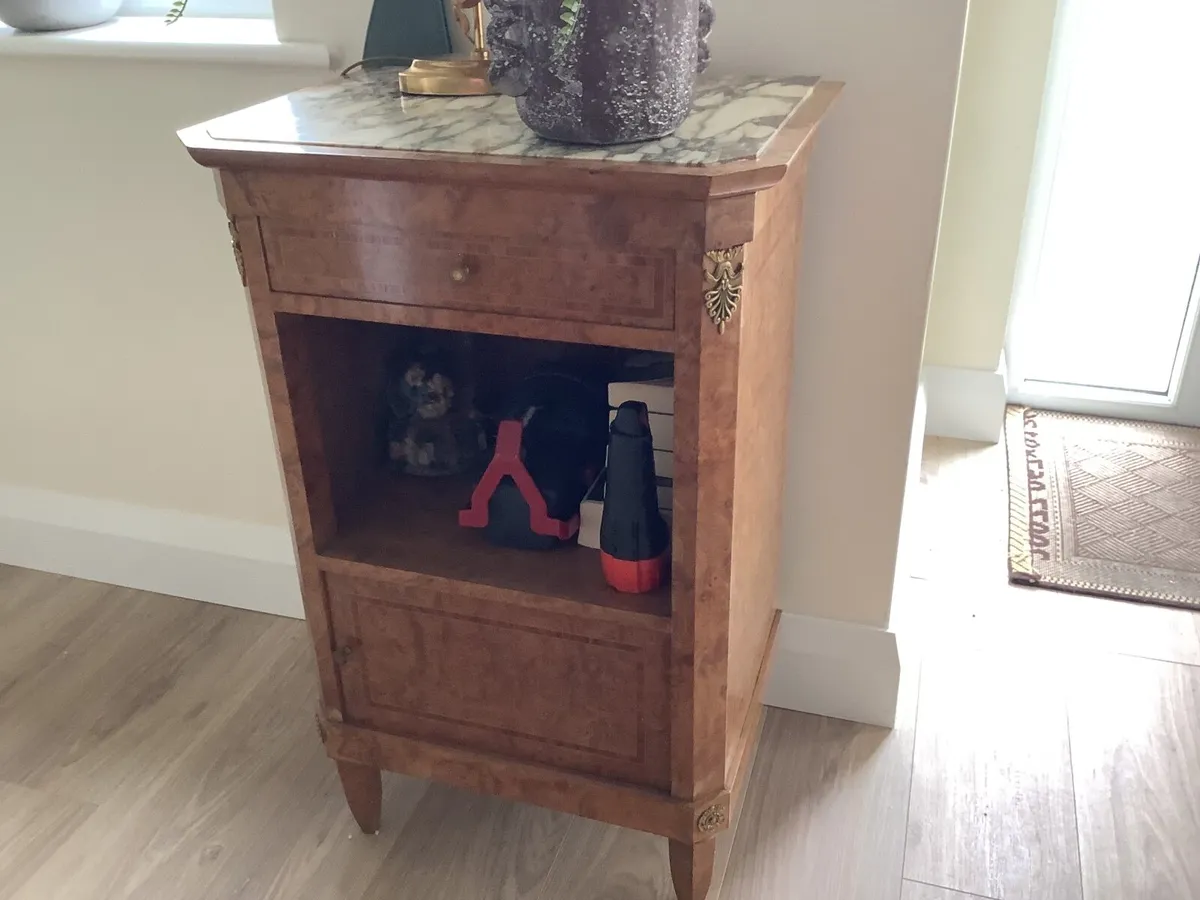 Antique French Classic Bedside Table, 1800s - Image 1