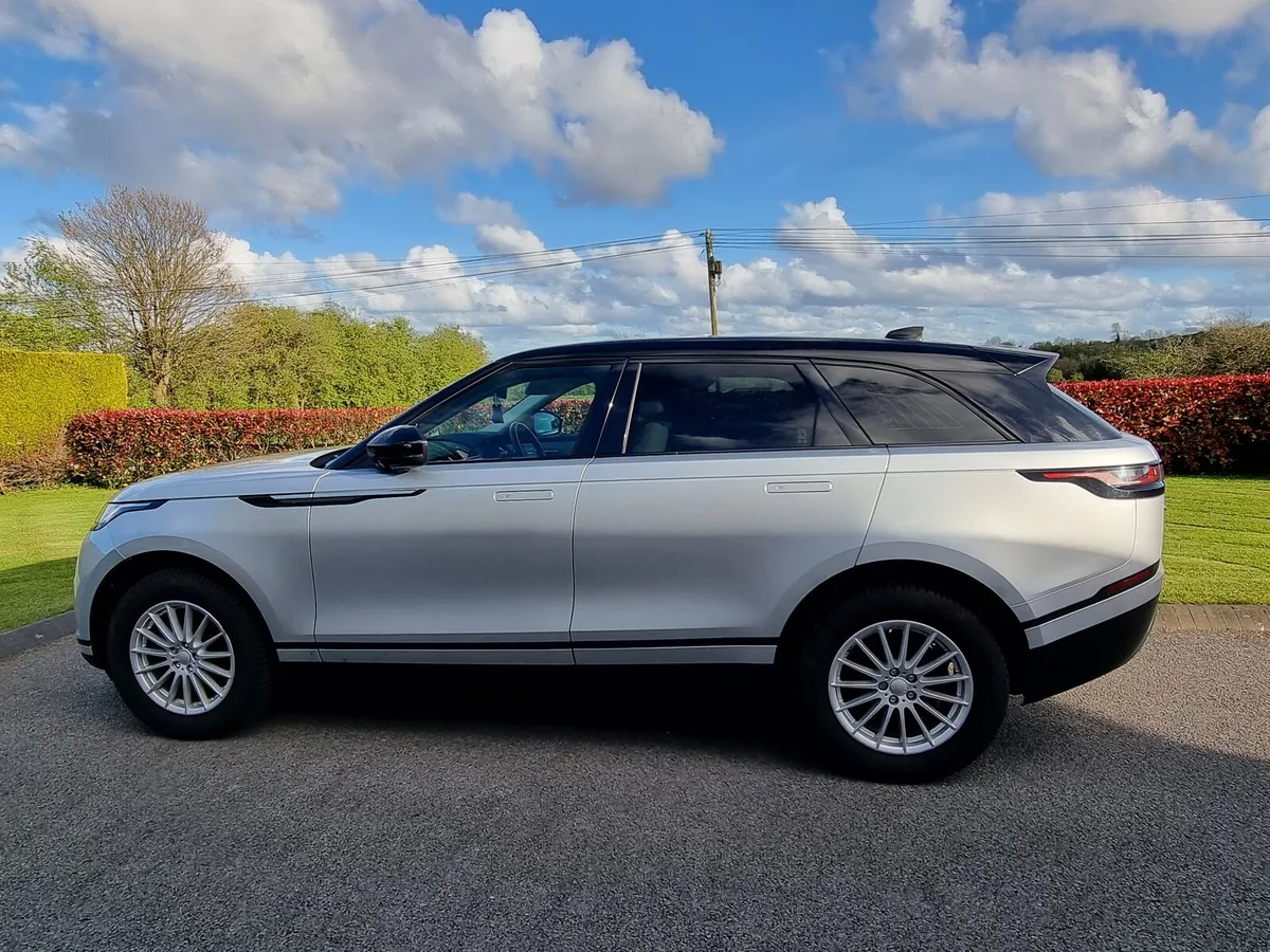 Land Rover Range Rover Velar 2018 - Image 2