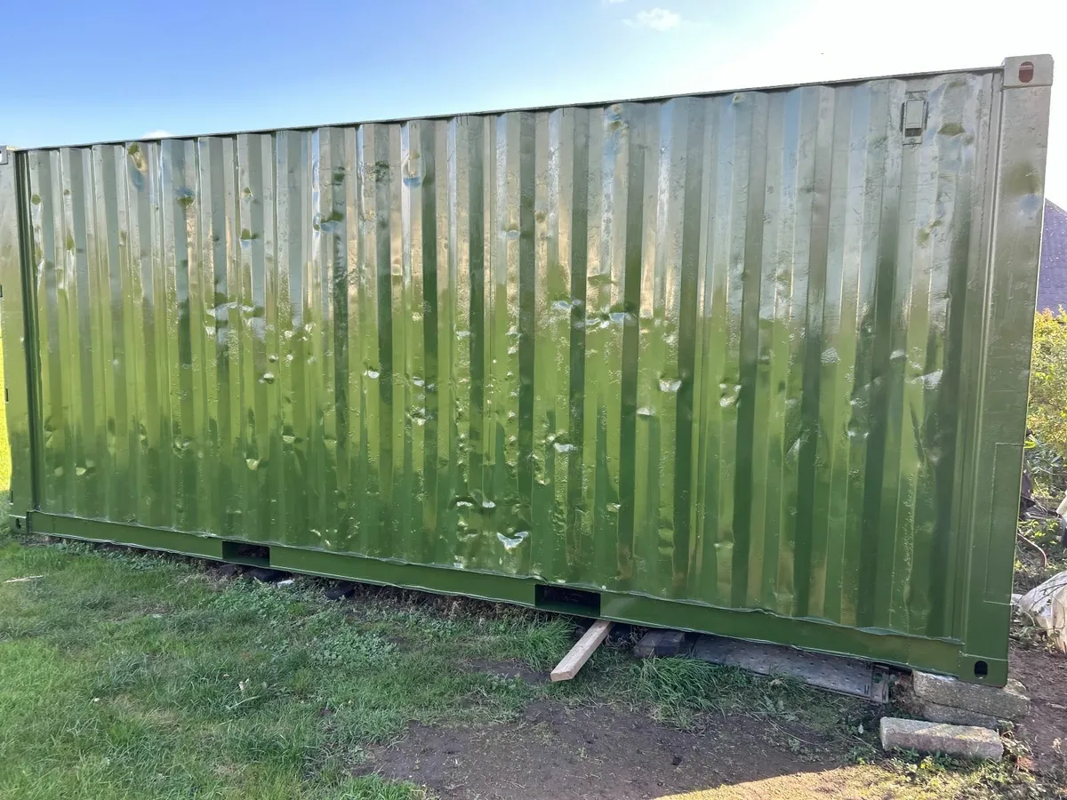 Shipping Container 20 ft. - Image 3