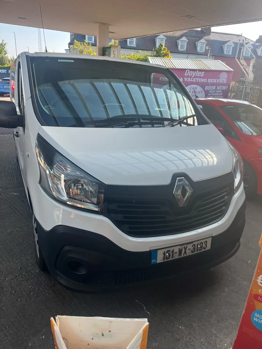 151 Renault trafic - Image 4