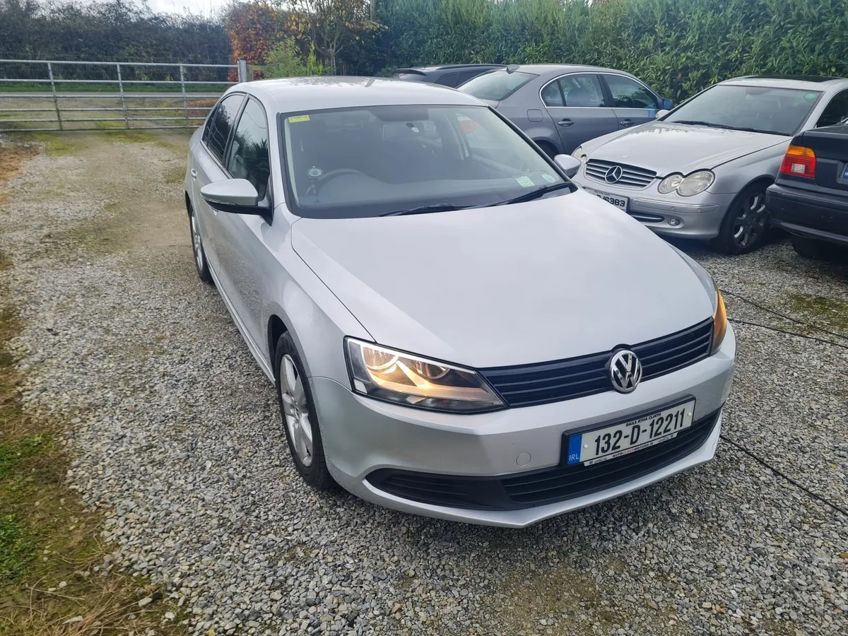 Volkswagen Jetta 2013 - Image 1