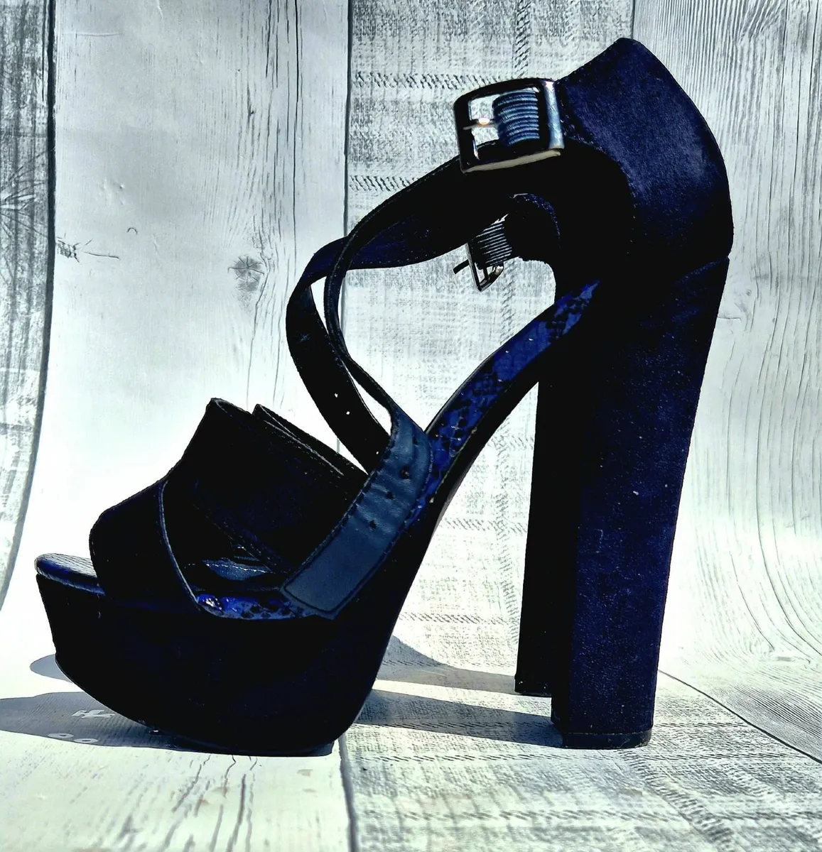 NAVY SANDLES. - Image 4