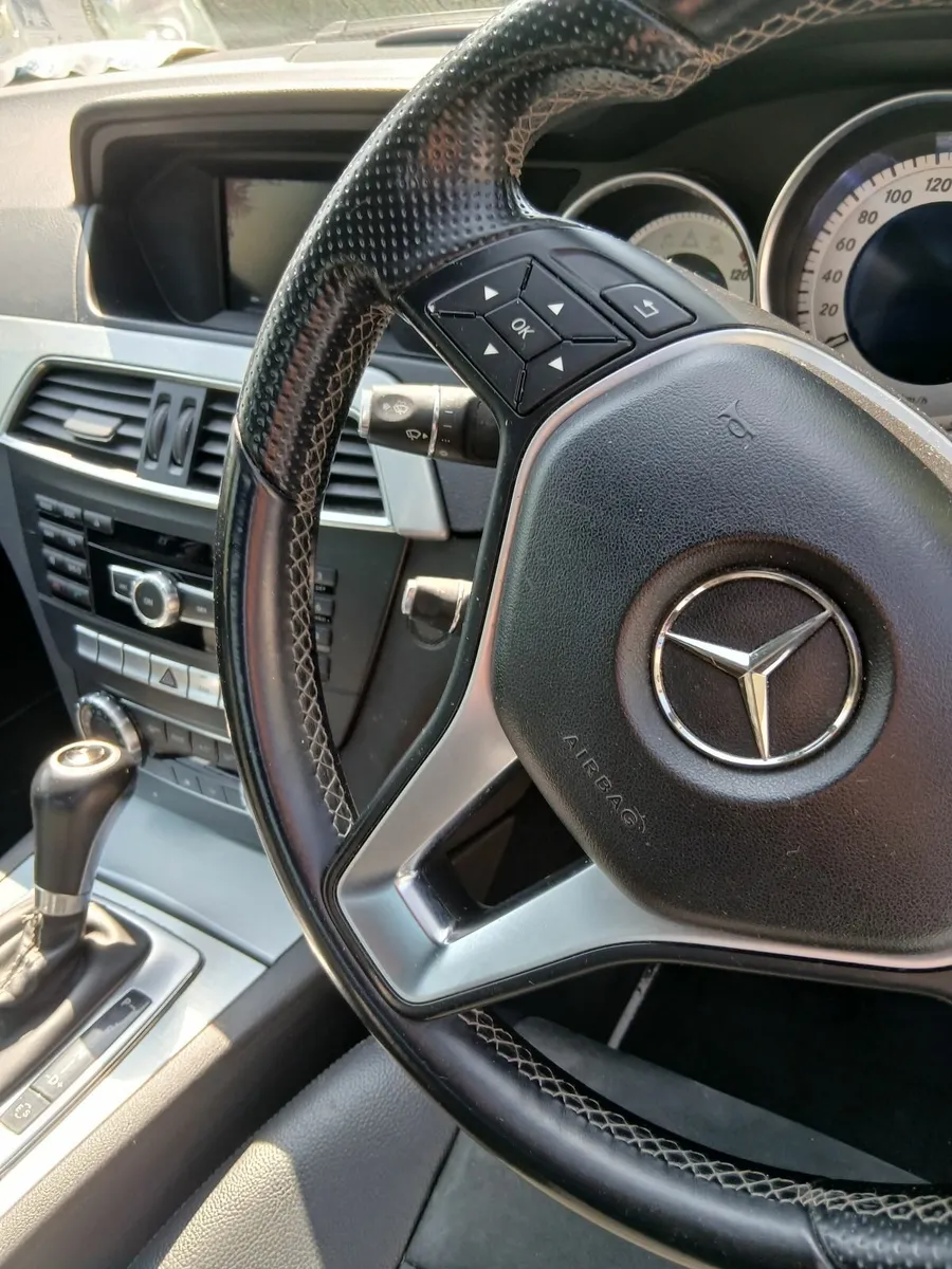 Mercedes-Benz C-Class 2014 - Image 4