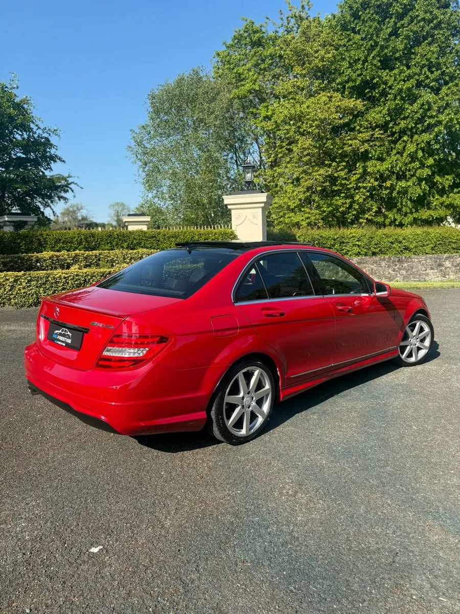 MERCEDES C220 AMG - Image 2