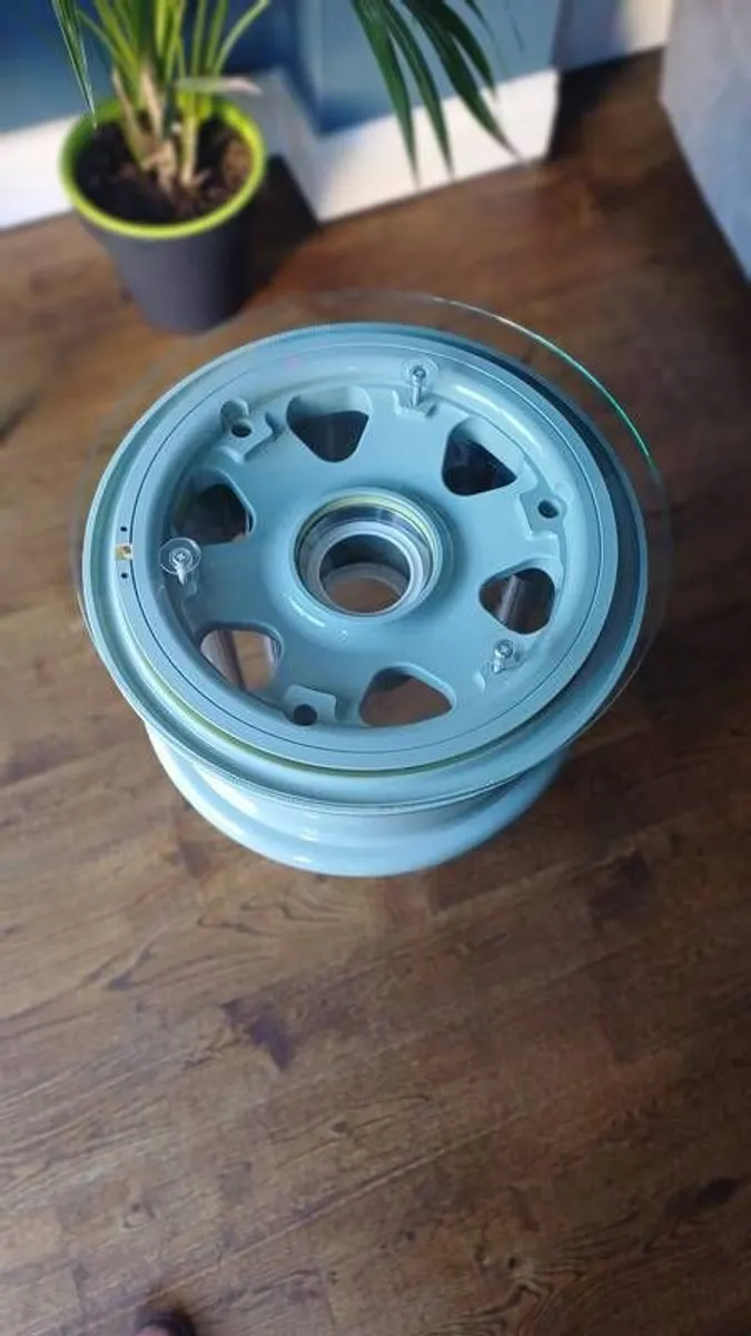 Up cycled Eurofighter Typhoon Main Wheel Coffee Table - Image 3