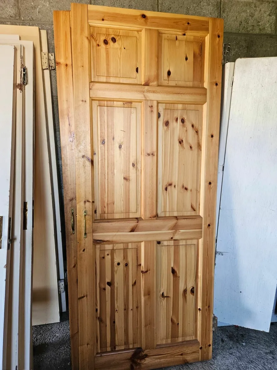 Pine Doors - Image 2