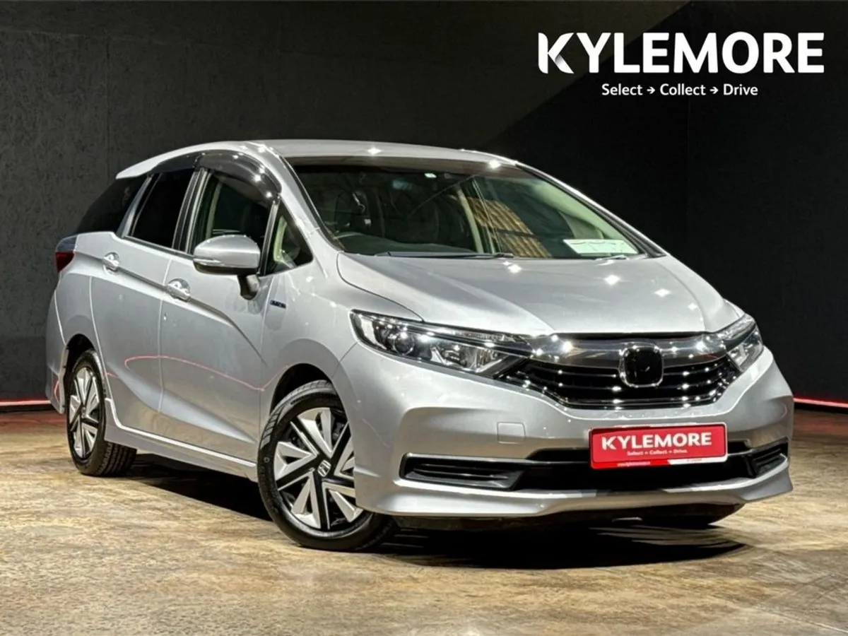 Honda Shuttle 1.5 Hybrid Automatic - Reverse Came - Image 1