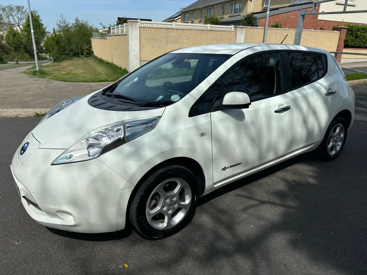 151 NISSAN LEAF NCT 05/26 - Image 1