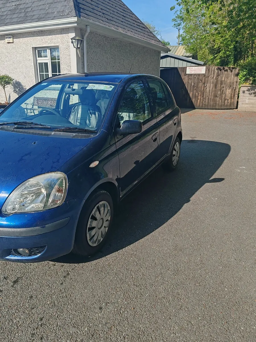 Toyota Yaris 2005 - Image 4