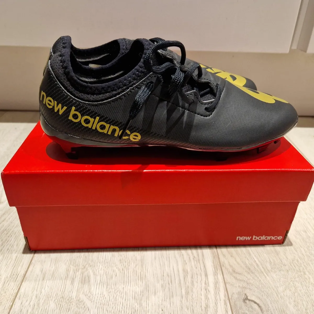 Boy Football boots size uk5/eur38 - Image 1