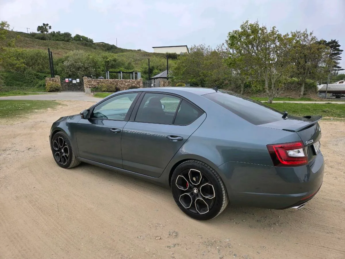 Skoda Octavia VRS - Image 4