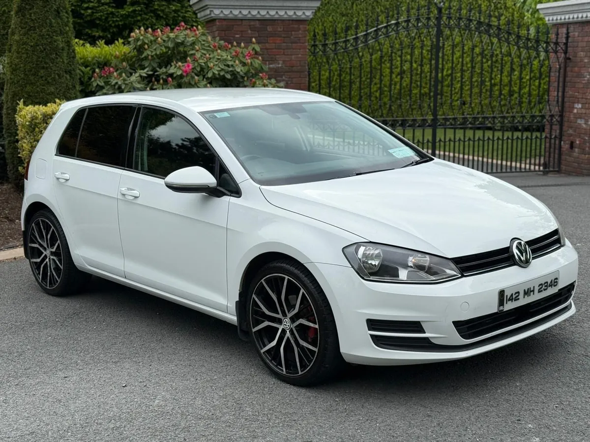2014 Volkswagen  golf    1.6 Diesel   7950 euro - Image 3
