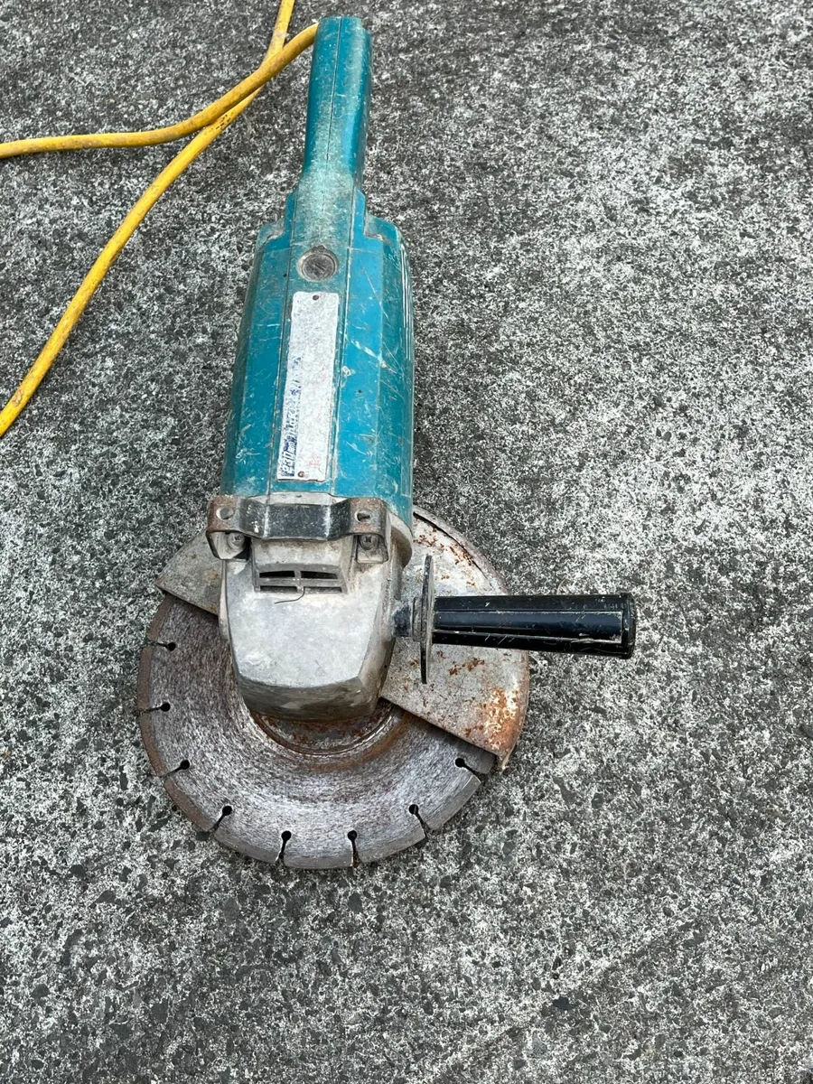 Angle Grinder Makita 9" - Image 1