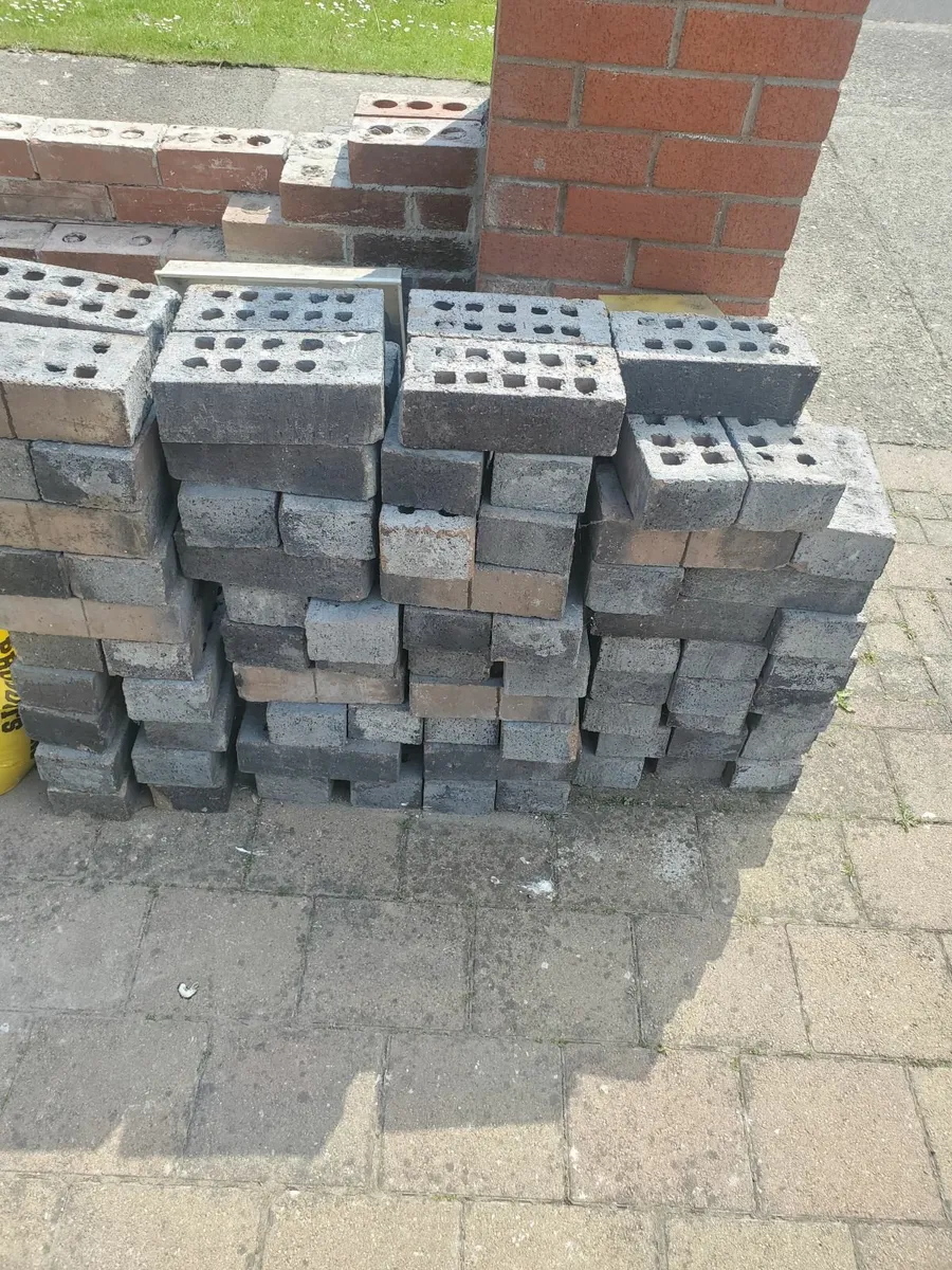 Bricks - Image 2