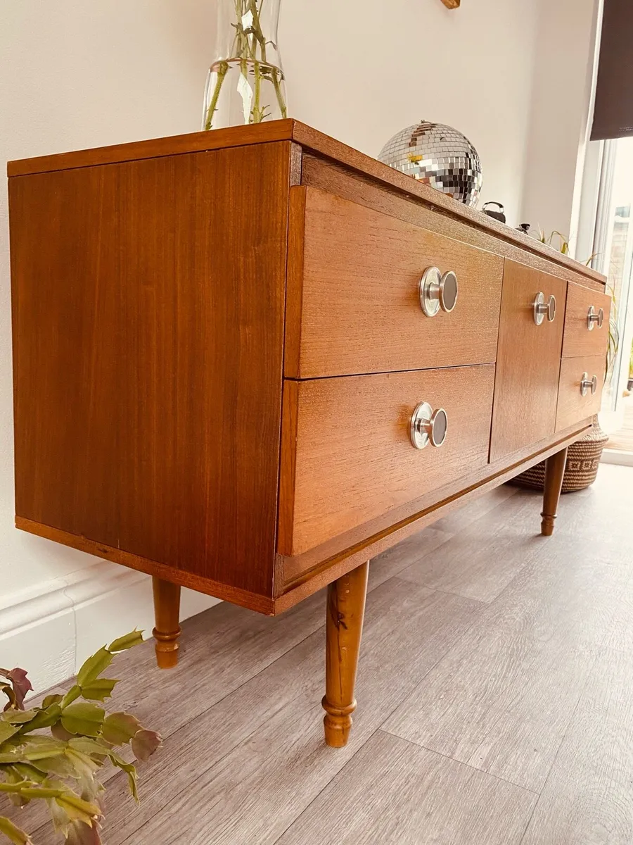 Mid Century Sideboard Drinks Cabinet - Image 3